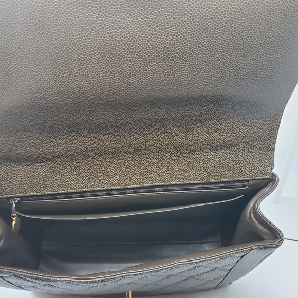 100% Auth CHANEL Jumbo 32 Caviar Skin Hand Bag - Picture 7 of 8